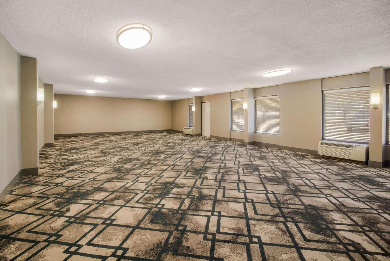 Best Western University Inn Murray Bagian luar foto